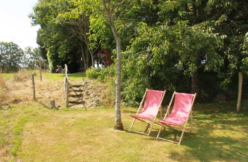 Saint-Dizier-Leyrenne Cabin | Discover the charms of the French countryside - eco & rural tourism
