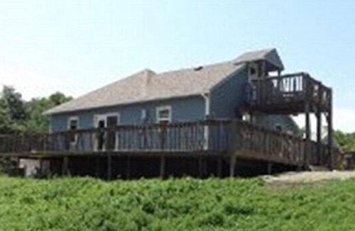 Indiana Township House | DISCOVER FREEDOM in Rural Kansas