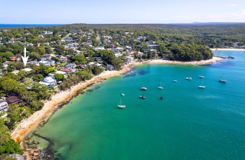 Bundeena House | Discover Lambeth Walk Beach Home
