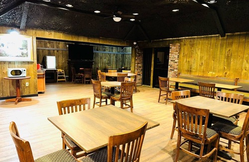 Presque Isle Hotel | Discover Northern Maine Comfort in a Spacious Room w/Plenty of Activities