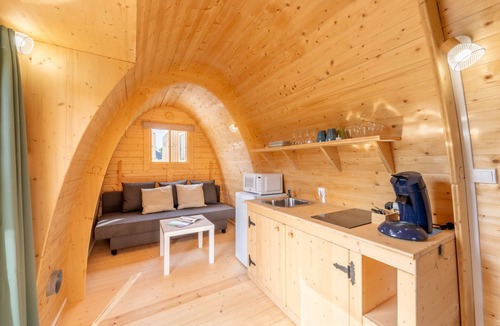 Farbus Cabin | Discover our POD on the farm