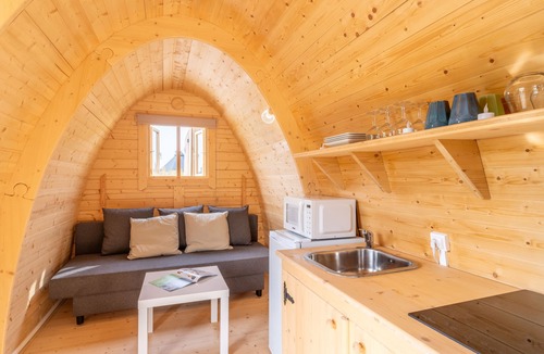 Farbus Cabin | Discover our POD on the farm