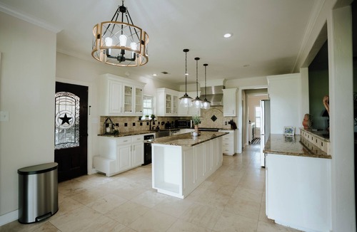 Westminster House | Discover the charm of our ranch getaway!