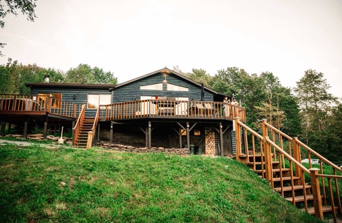 Roscoe Cabin | Discover The Hidden Pond