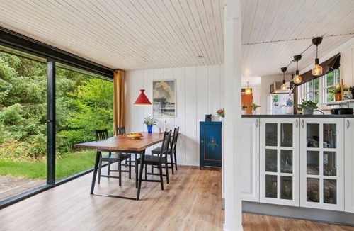 Allingabro House | Discover this holiday home in a good location on Djursland for a relaxing holiday.