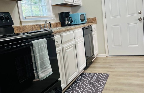 Five Forks House | Discover tranquility near Stone Mountain Park