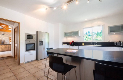 Saint-Ambroix Villa | Discover Villa Mistral – Luxury, Space & Stunning Views