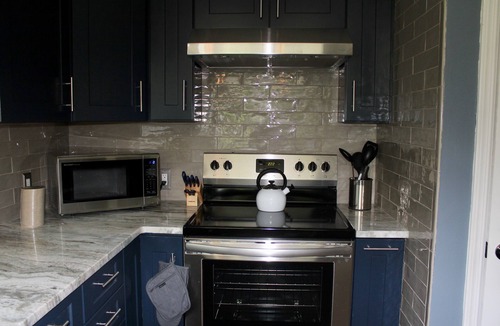 Montague Condo | Discover Your Perfect Getaway! Beautiful Scenic Lakefront Condo