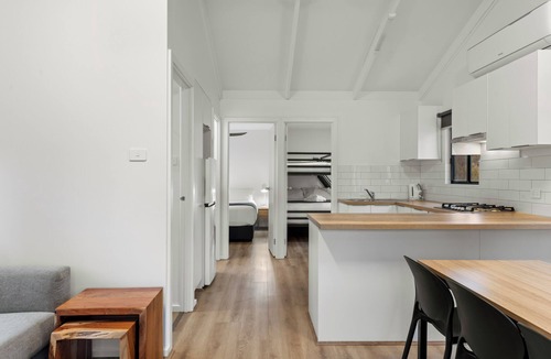 Nagambie Cabin | Discovery Parks - Nagambie Lakes