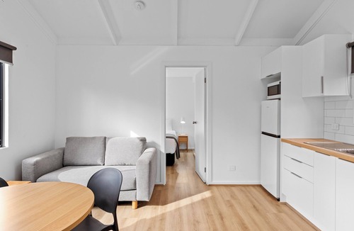 Nagambie Cabin | Discovery Parks - Nagambie Lakes