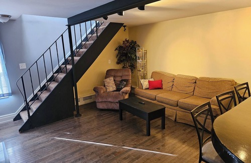 Downtown Buffalo Apartment | Discreet 1 Bedroom getaway