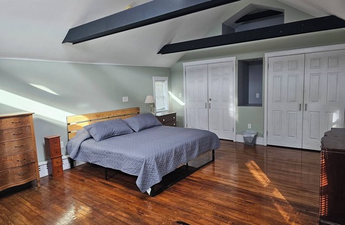 Downtown Buffalo Apartment | Discreet 1 Bedroom getaway