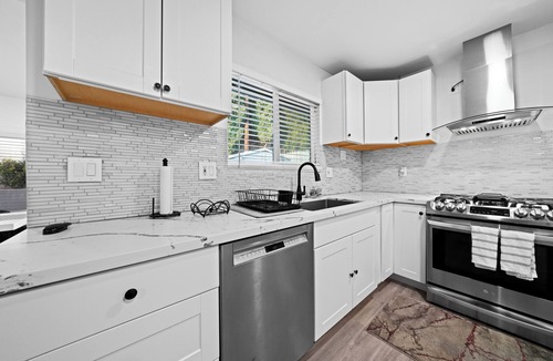 Northeast Anaheim House | Disney Dream Home with a Big Yard!