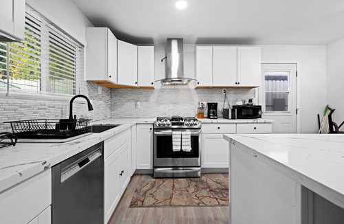 Northeast Anaheim House | Disney Dream Home with a Big Yard!