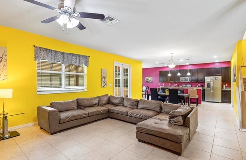 Crystal Cove Villa | ✦Disney Getaway on a Budget✦ Kids-Friendly Home w/Private Pool