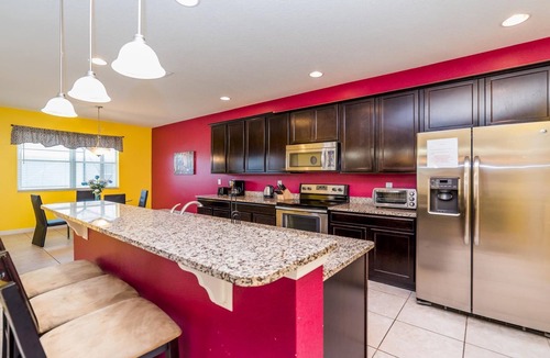 Crystal Cove Villa | ✦Disney Getaway on a Budget✦ Kids-Friendly Home w/Private Pool