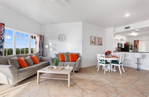 Florida Central Atlantic Coast Condo | Disney Lake View 2BR Condo Pet Friendly Sleeps 6