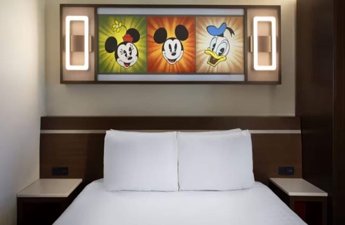 Bay Lake Hotel | Disney's All Star Sports Resort
