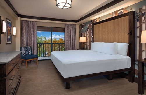 Bay Lake Hotel | Disney's Wilderness Lodge
