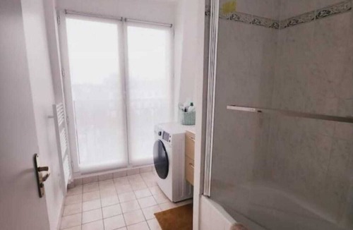 Chessy Apartment | Disney village