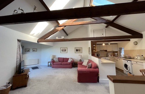 Dittisham Apartment | Dittisham 3 Bedrooms