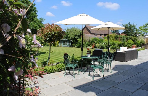 Long Ditton House | Ditton Lodge