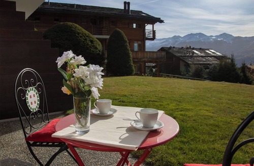 Verbier Apartment | Diure 0113 by Interhome