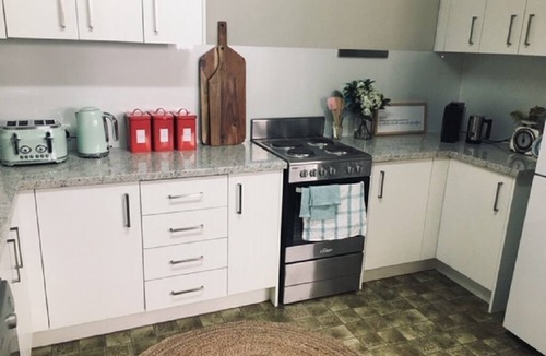 Bathurst House | Divine Central Terrace in Bathurst