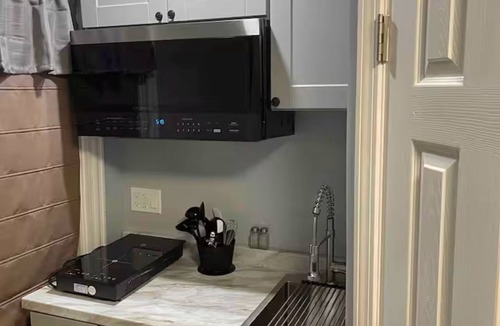 West Roxbury Apartment | Divine Studio suburb of Boston