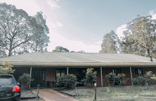 Quorrobolong Apartment | Divinity Apartment - Hunter Valley Retreat