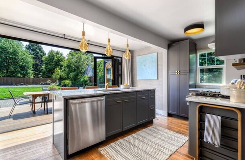 Walla Walla East House | Division House Extended Stay