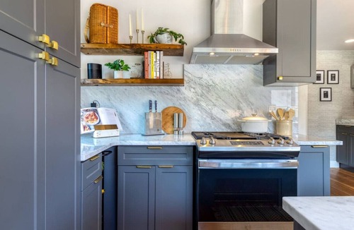 Walla Walla East House | Division House Extended Stay