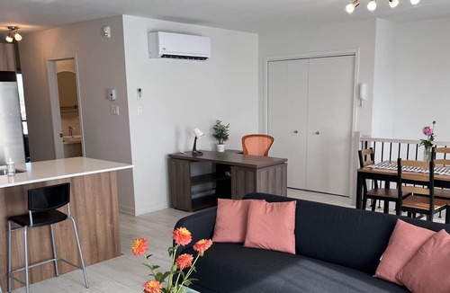 Brossard Condo | Dix30 Brossard top/3rd floor 2-bedroom new condo