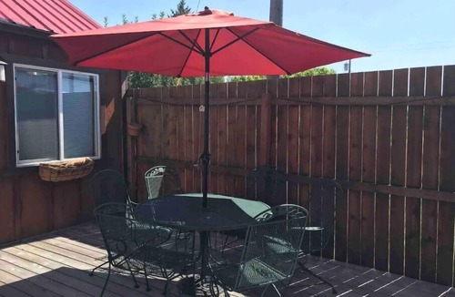 Prairie City House | Dixie Creek Bungalows, Not so Tiny, Tiny Home