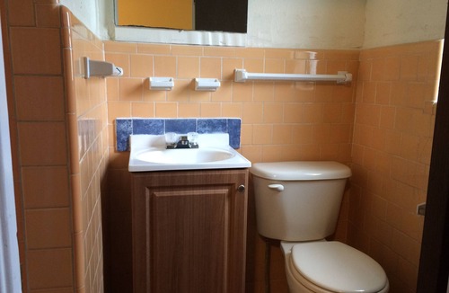 Hilliard Hotel | Dixie Motel - Hilliard