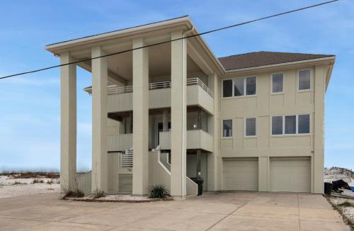 Villa Segunda House | Dixie Queen by Gulf Coast Getaways