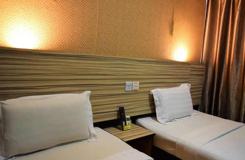 Kampung Tanjung Kapur Hotel | DJ Citi Inn Hotel