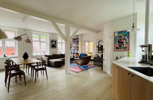 Christianshavn Apartment | 82 m² Apartment ∙ 1 bedroom ∙ 2 guests