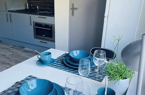 Bourgfelden Apartment | Dnn: Stylish Studio Wifi, Netflix Basel Airport
