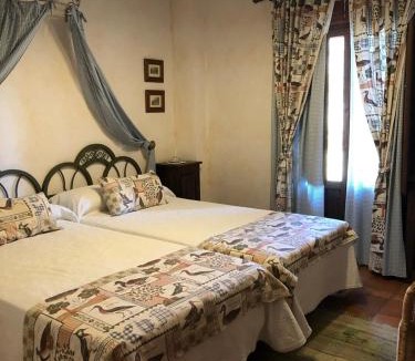 Buenasbodas House | Doña Jara-Rural House-BuenasBodas-Toledo