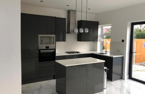 Valley House | DO NOT BOOK plzzzzzzz