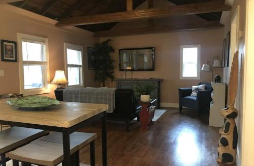 Haywood House | DO NOT Book property sold requested removal multiple times without luck Shenandoah NP Old Rag and White Oak Canyon