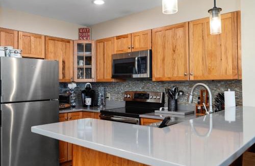 Wintergreen House | Dobie 48 with Wintergreen Advantage
