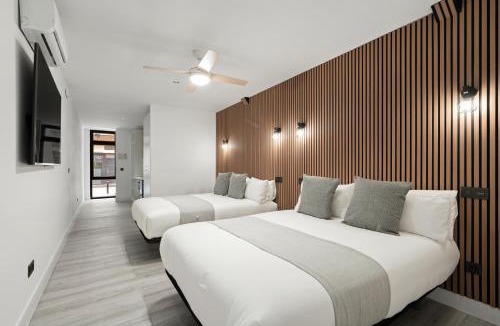 Pinto House | Dobo Pinto Castillo