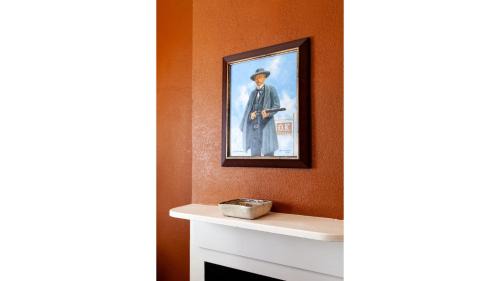 Cimarron Hotel | Doc Holiday - Historic Hotel Room