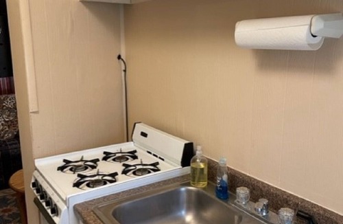 Condon Cabin | Doc's Log/2Queen