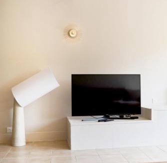 Auneau Villa | Docatange