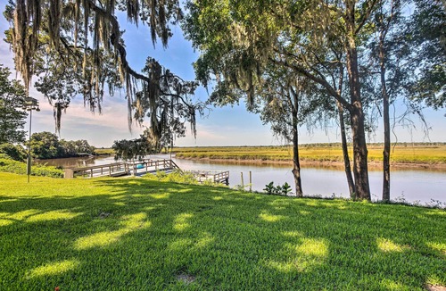 Darien Cottage | Dock, Altamaha River Access! Angler's Paradise
