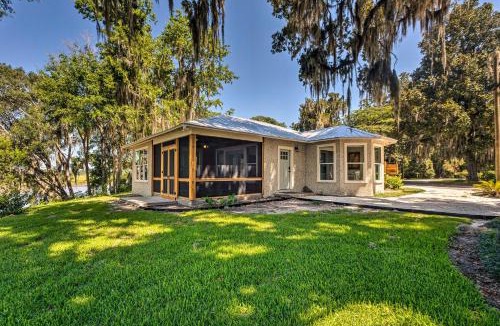 Darien House | Dock, Altamaha River Access! Anglers Paradise