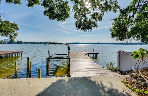 Orient Park House | Dock and Beautiful Views! Spacious Bellows Lake Gem